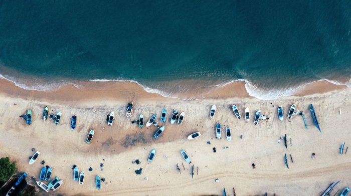 Arugam Bay Beach | Photo by Etienne Boulanger on Unsplash