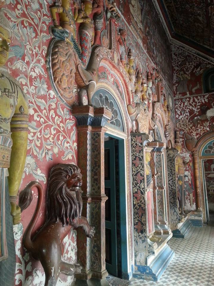 Exquisite art works and murals within the shrine room of asokaramaya temple