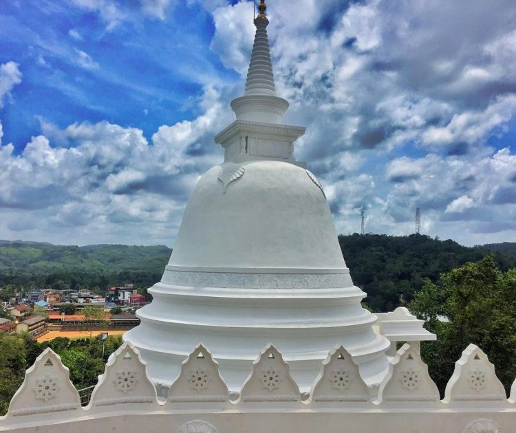 batamulla temple stupa